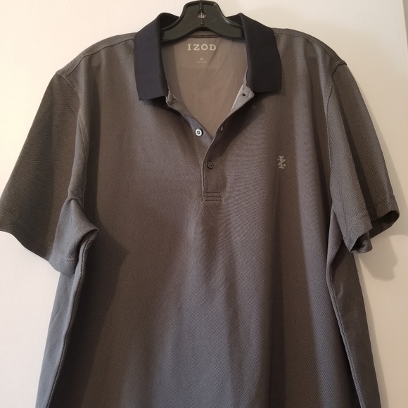 XL IZOD MEN'S SHIRT - Picture 3 of 8